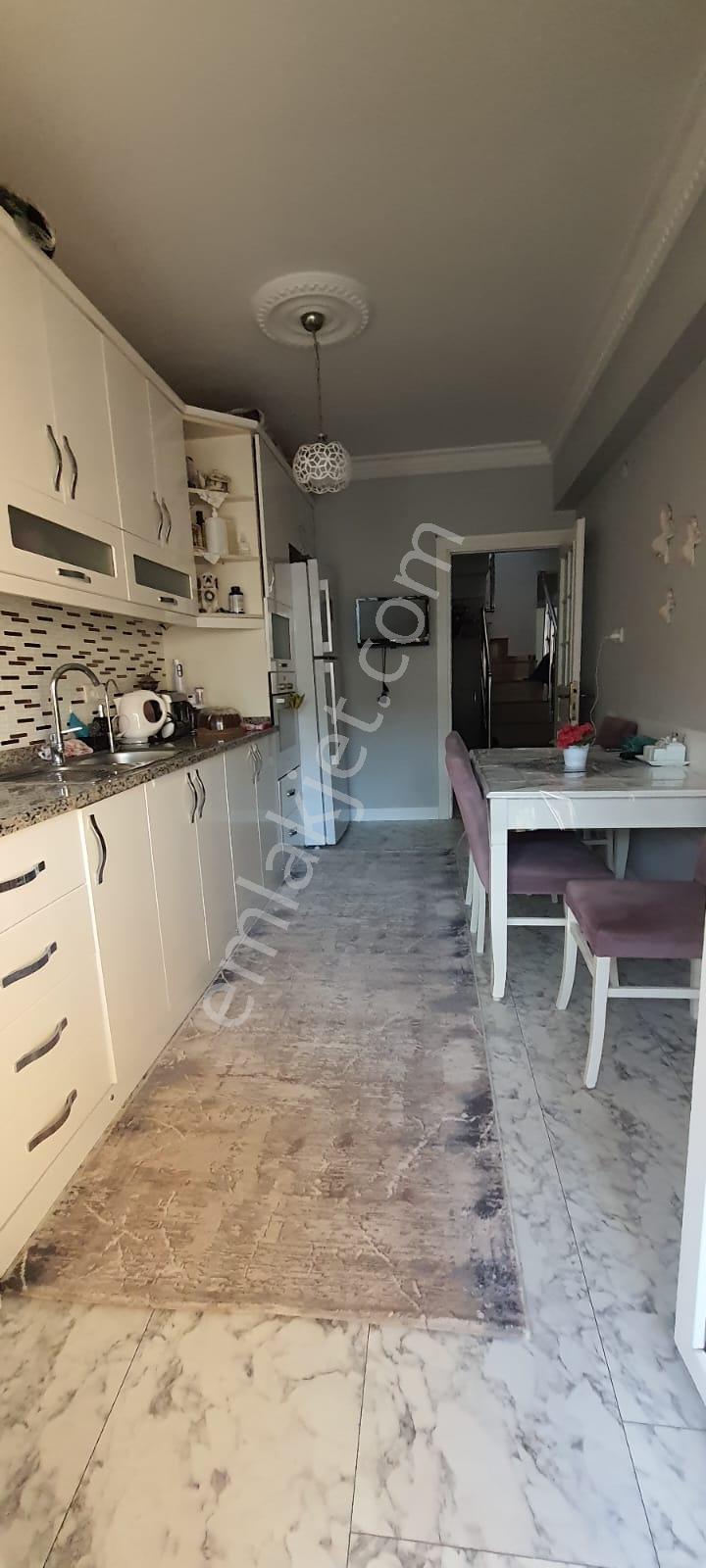 Güngören Güven Mah Nefin Karşısında 13 Yıllık 5+1 230m2 Dubleks - Görsel 30