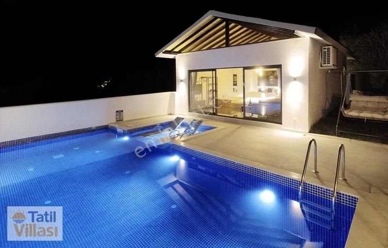 Antalya Kaş Havuzlu Günlük Kiralık Villa Kalkanda Günlük Kiralık Jakuzili Eşyalı Suit Villa