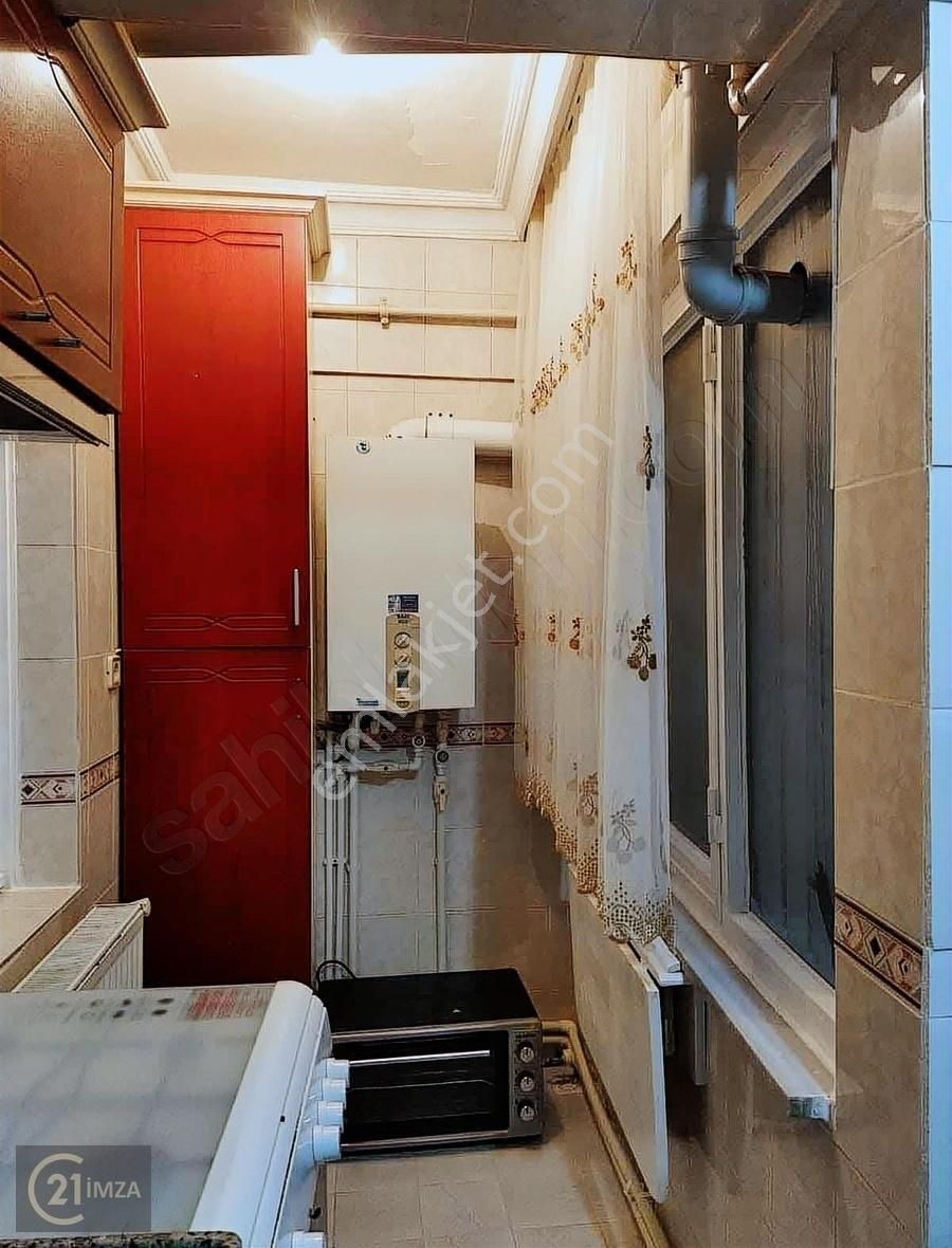 Emlakçıdan İstanbul Ümraniye Atakent Mahallesi 3+1 Kiralık Daire 6.500