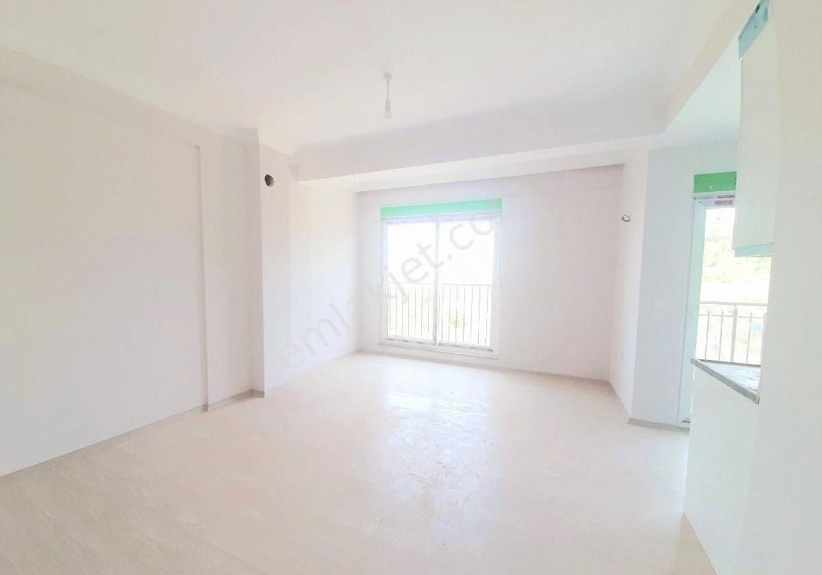 Emlakçıdan Antalya Manavgat Ilıca Mahallesi 2+1 Kiralık Daire 3.500 TL