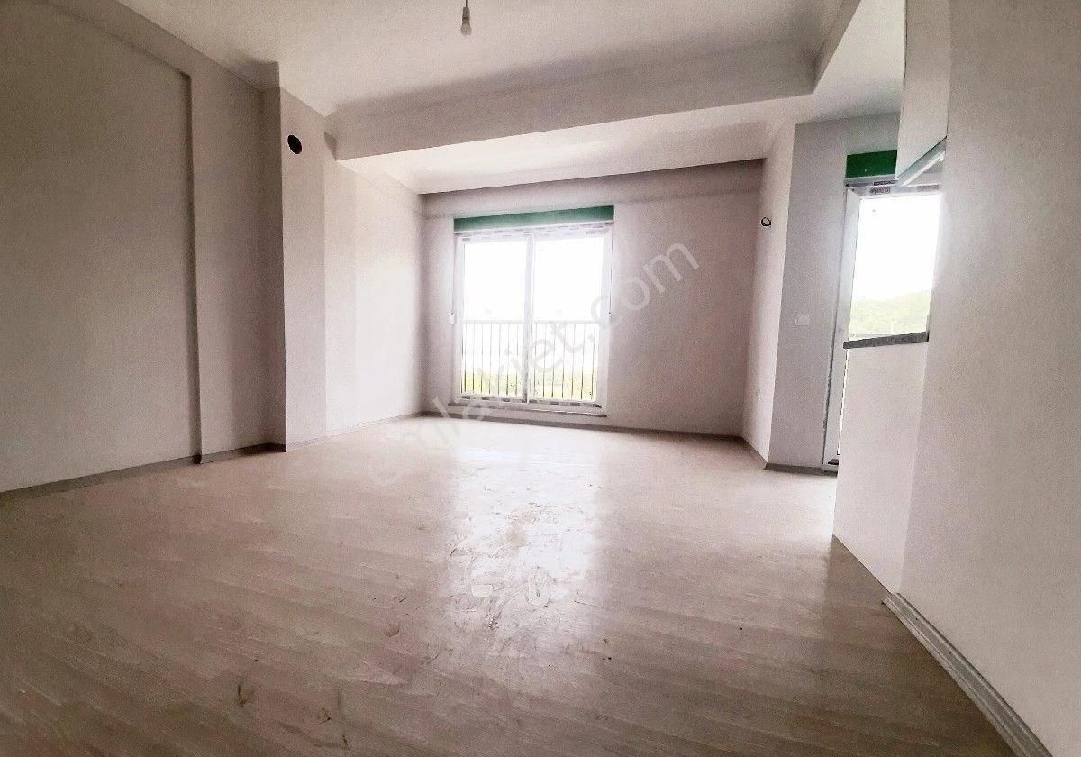 Emlakçıdan Antalya Manavgat Ilıca Mahallesi 2+1 Kiralık Daire 3.500 TL