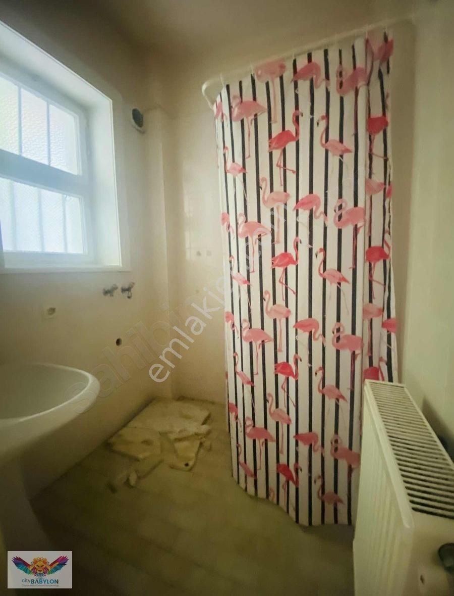 Emlakçıdan Bursa Osmangazi Muradiye Mahallesi 2+1 Kiralık Daire 2.150