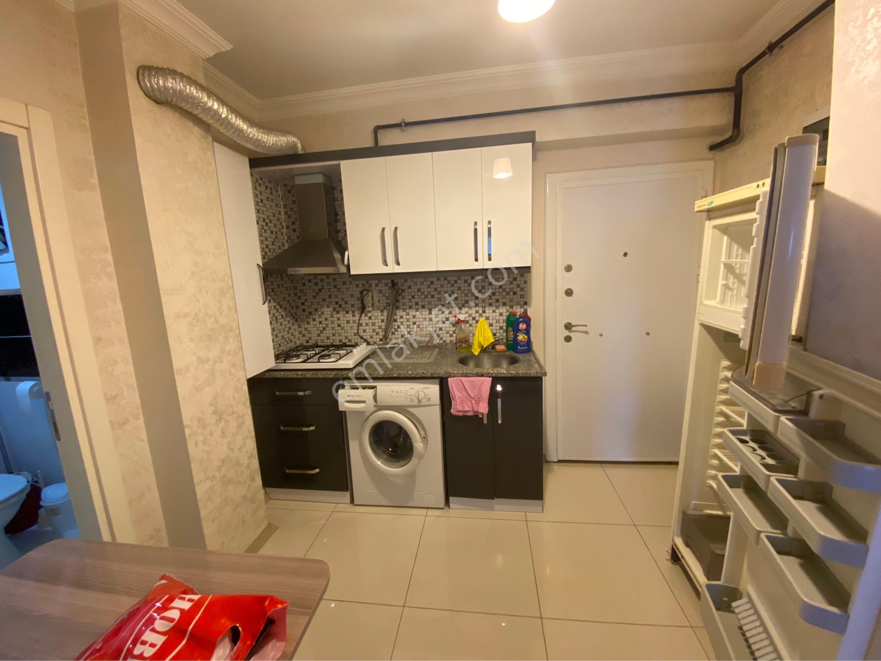 Emlakçıdan İzmir Buca Adatepe Mahallesi 2+0 Kiralık Daire 3.500 TL