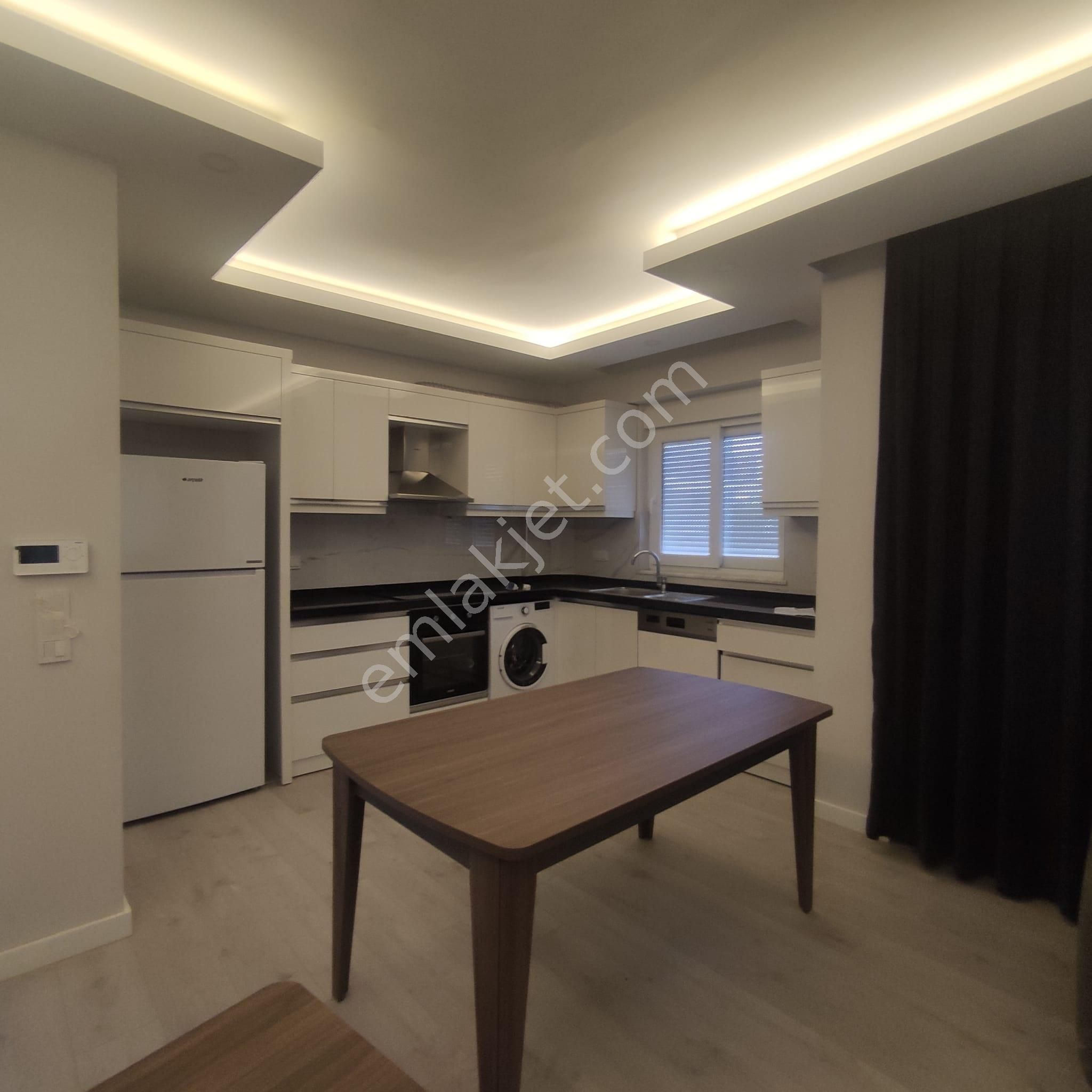 Emlakçıdan Antalya Serik Belek Mahallesi 2+1 Kiralık Daire 10.000 TL
