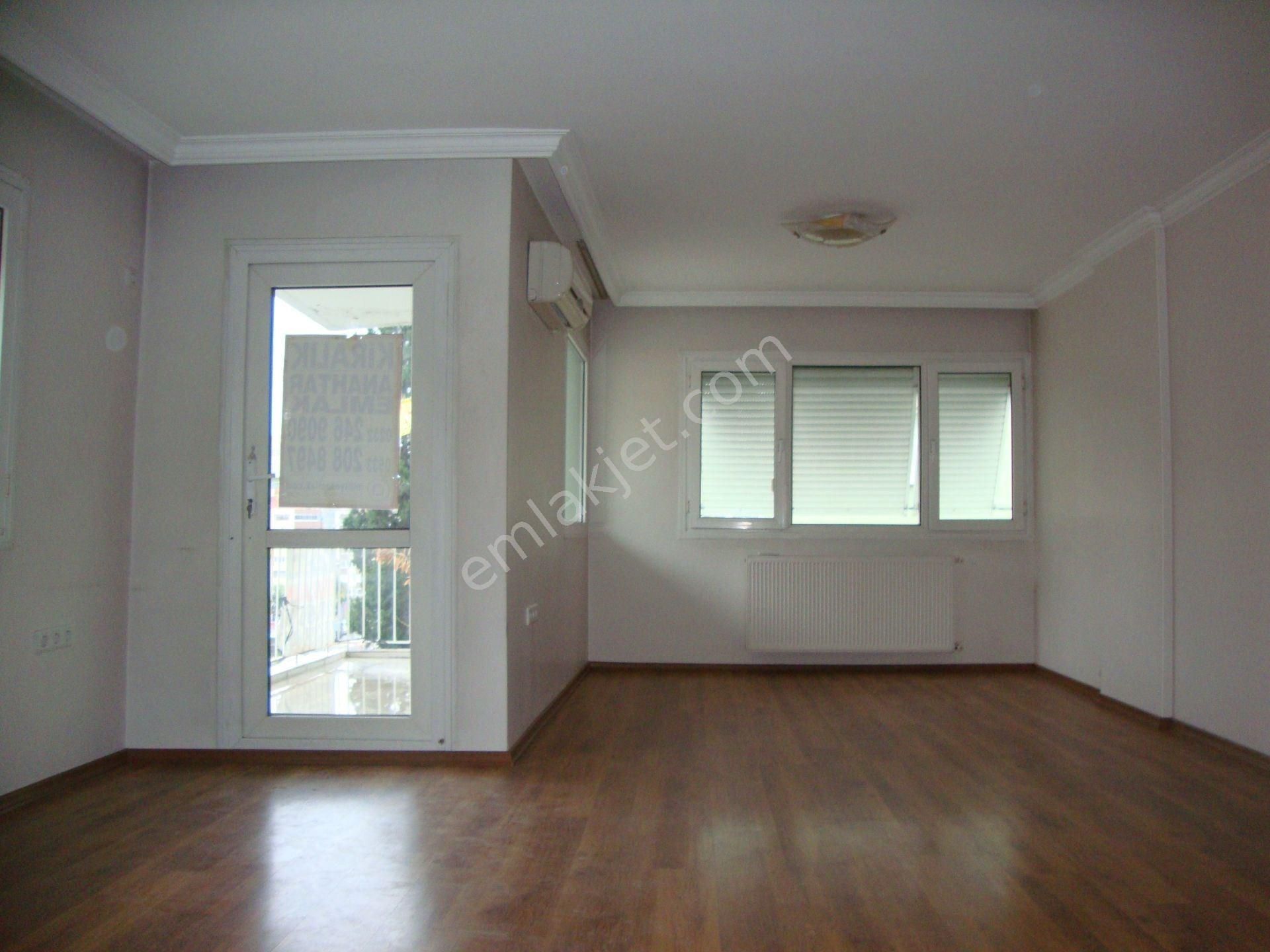 Emlakçıdan İzmir Karabağlar Basın Sitesi Mahallesi 3+1 Kiralık Daire 4