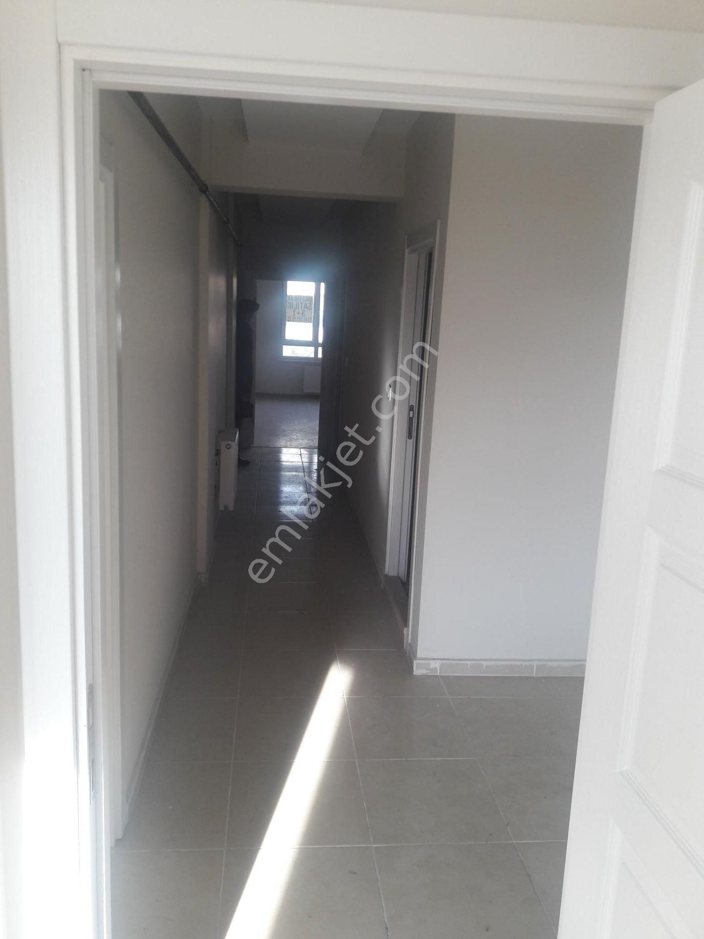 Sahibinden Eskişehir Tepebaşı Uluönder Mahallesi 3+1 Satılık Daire 795
