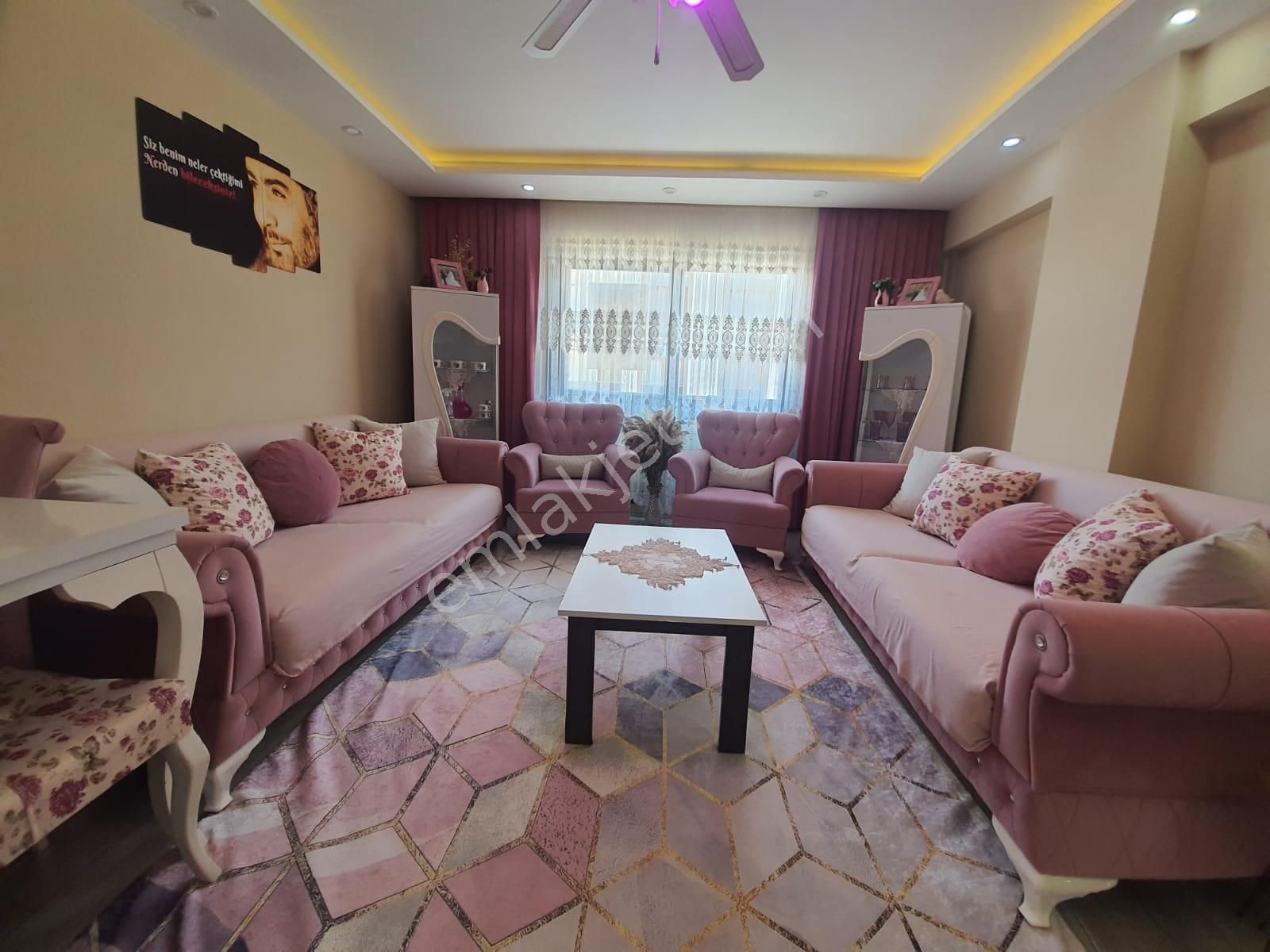 Emlakçıdan Manisa Yunusemre Muradiye Mahallesi 3+1 Satılık Daire 835