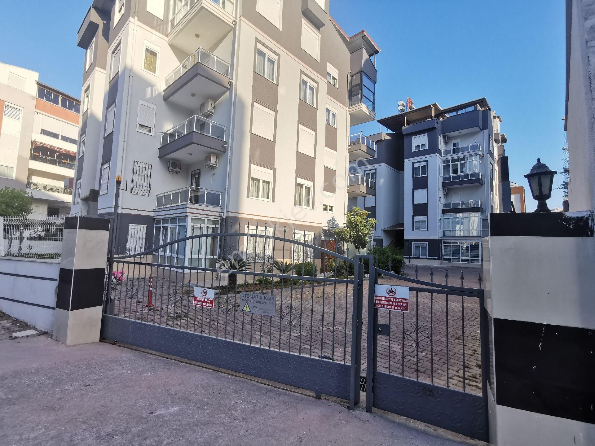 Uncalı Mahallesinde 6+1 Satılık Dubleks Daire En Güzel Konum - Görsel 25