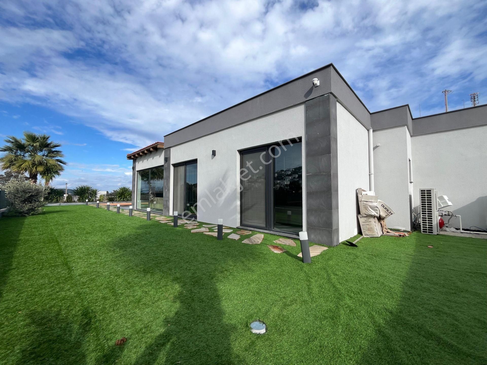 Gümüşlük'te Satılık Deniz Manzaralı Havuzlu Müstakil Villa - Görsel 9