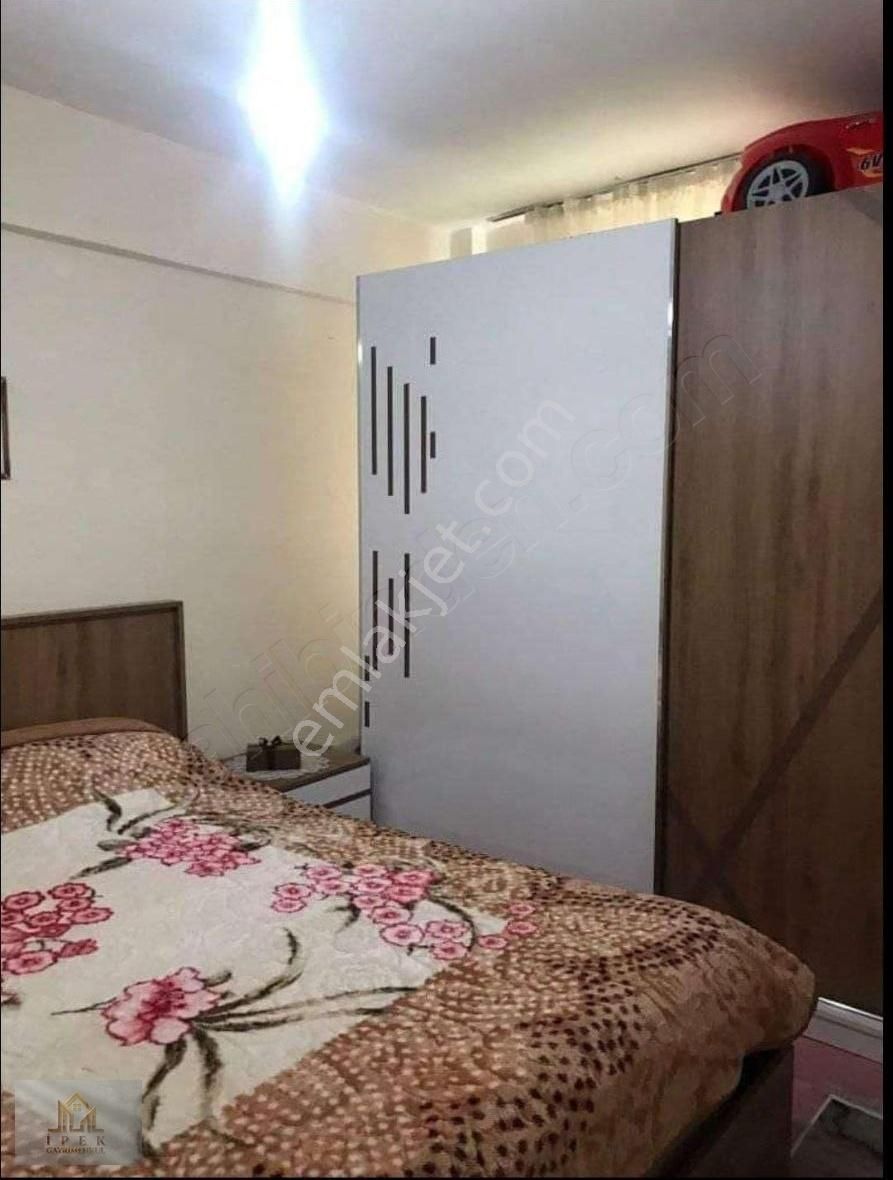 Emlakçıdan Bursa Osmangazi Dikkaldırım Mahallesi 3+1 Satılık Daire 685
