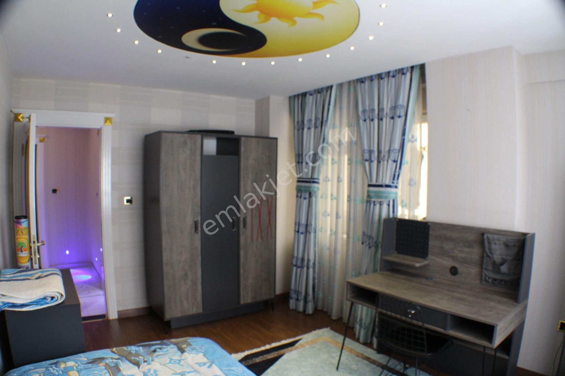 Sami Bakır Dan Batıkent Te Ultra Lüks 4,5+1 K.otoparklı Daire - Görsel 13