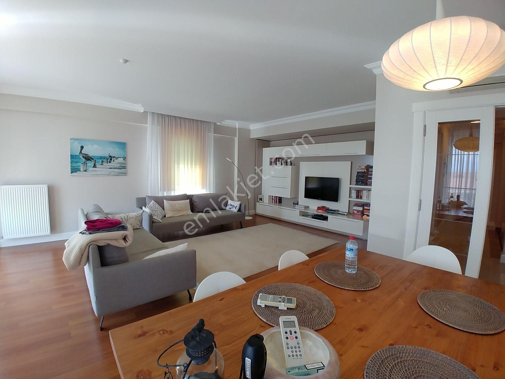 Emlakçıdan Kocaeli İzmit Orhan Mahallesi 3+2 Kiralık Daire 13.500 TL