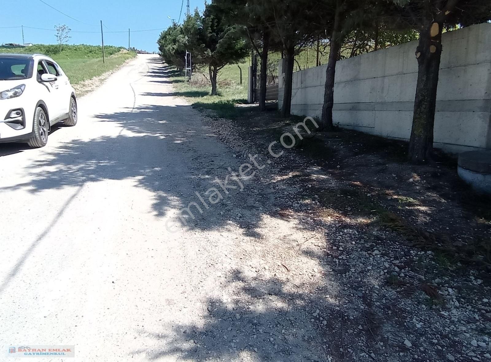 Bayhan Gayrimenkul Dan 528m2 Köşe Kopun Arsa Cade Cepheli - Görsel 3