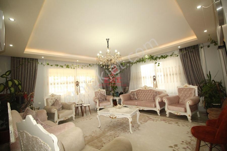 Emlakçıdan Mersin Mezitli Davultepe Mahallesi 3+1 Satılık Daire 1.250