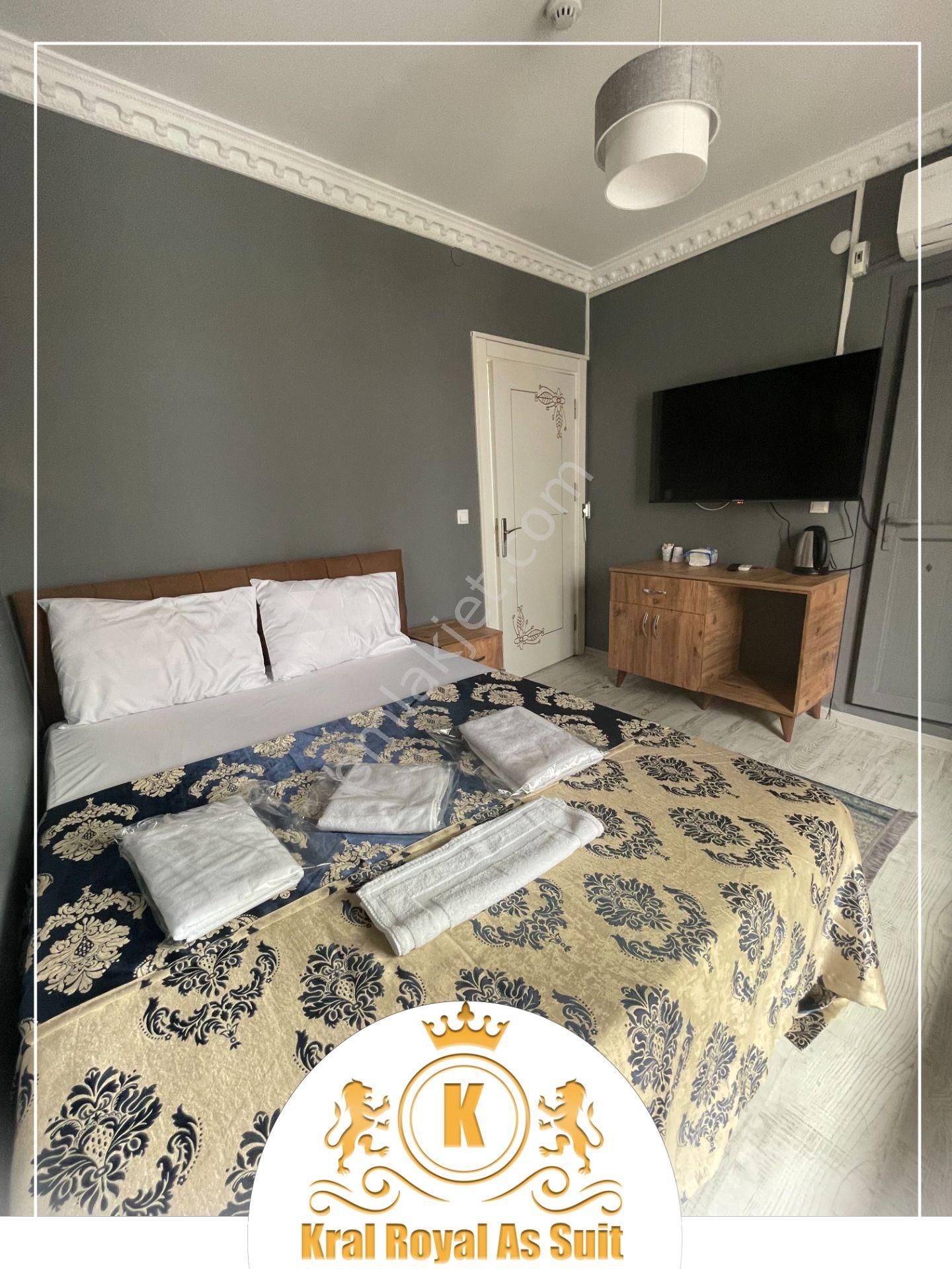 Emlakçıdan İstanbul Beyoğlu Asmalı Mescit Mahallesi 2+1 Günlük Kiralık