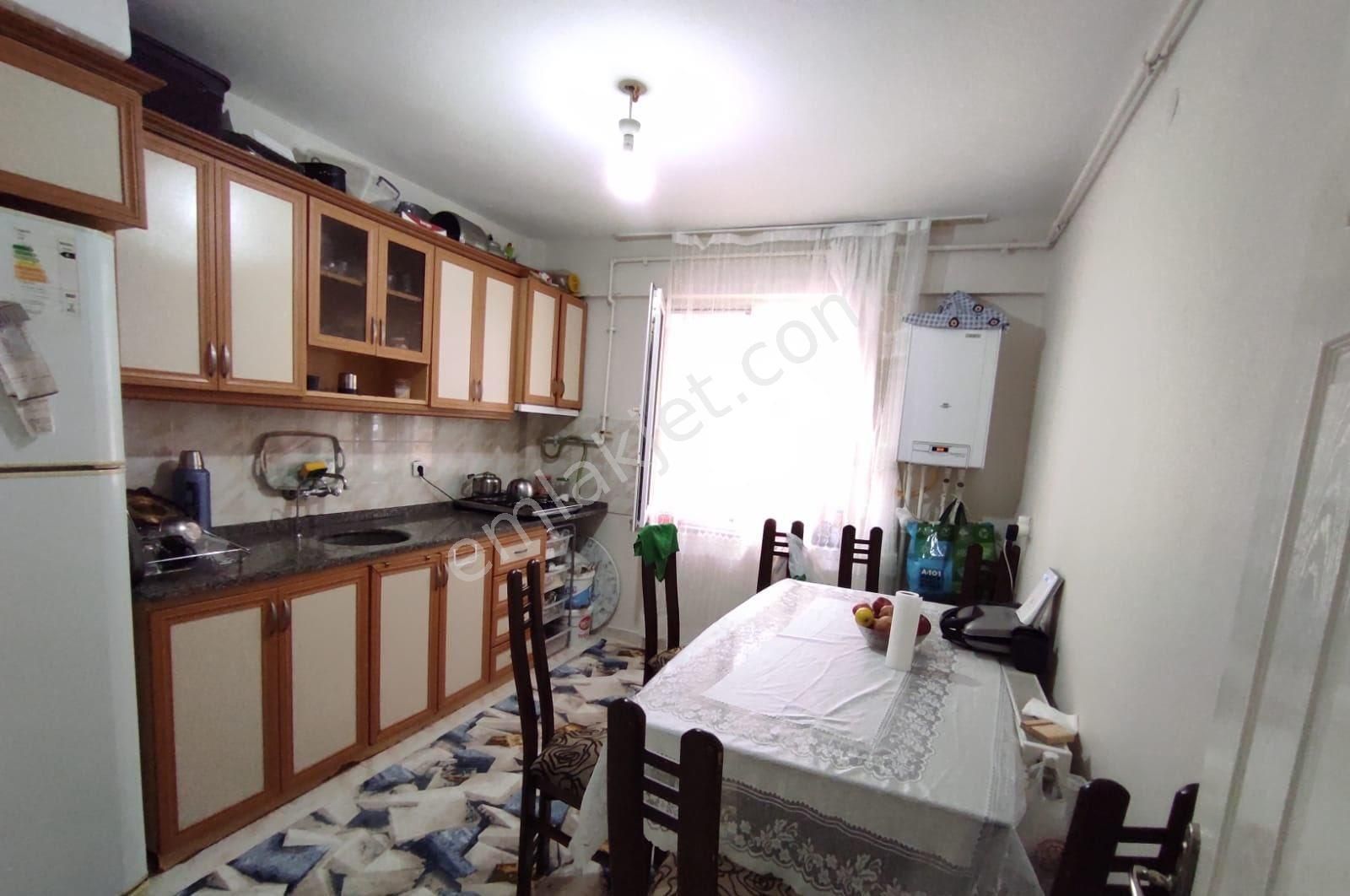 Emlakçıdan Tekirdağ Çorlu Çobançeşme Mahallesi 3+1 Satılık Daire 590