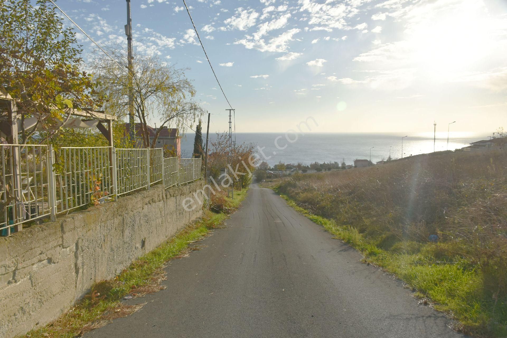 E5 Üzeri Deniz Manzaralı Bahçeli 4 Katlı Komple Satılık Bina - Görsel 4