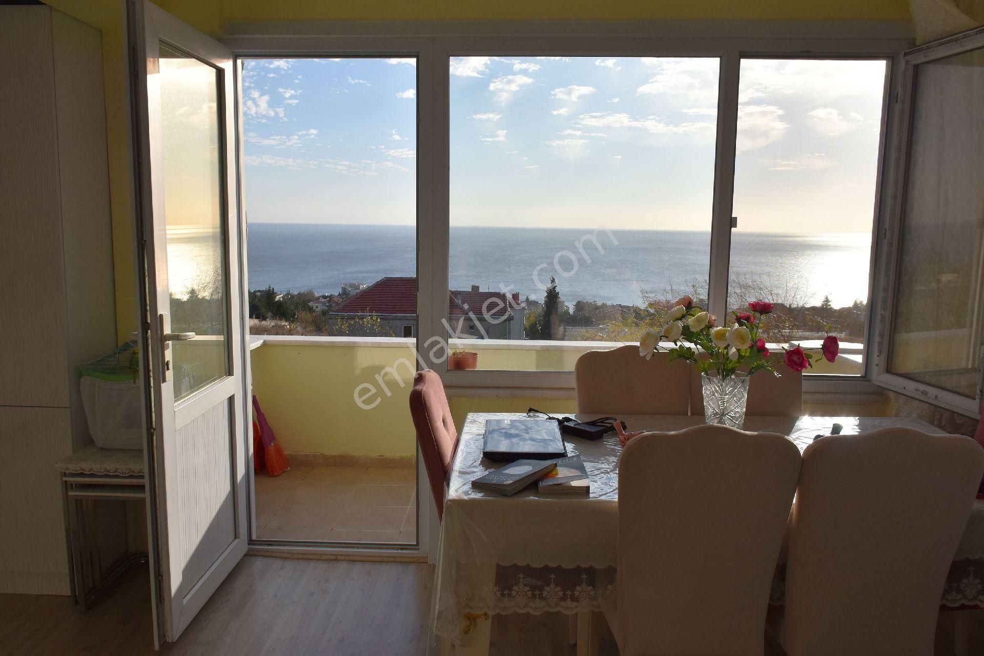 E5 Üzeri Deniz Manzaralı Bahçeli 4 Katlı Komple Satılık Bina - Görsel 7