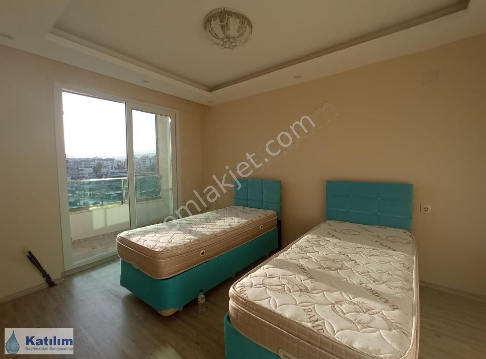 Emlakçıdan Mersin Mezitli Davultepe Mahallesi 3+1 Satılık Daire 1.000