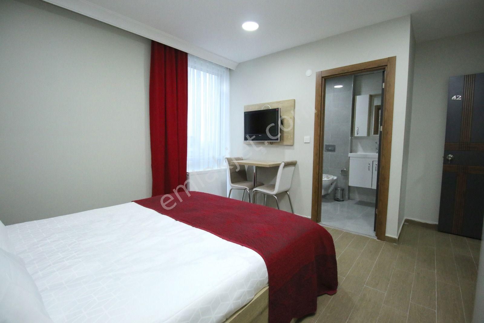 Emlakçıdan İstanbul Gaziosmanpaşa Karadeniz Mahallesi 1+1 Günlük