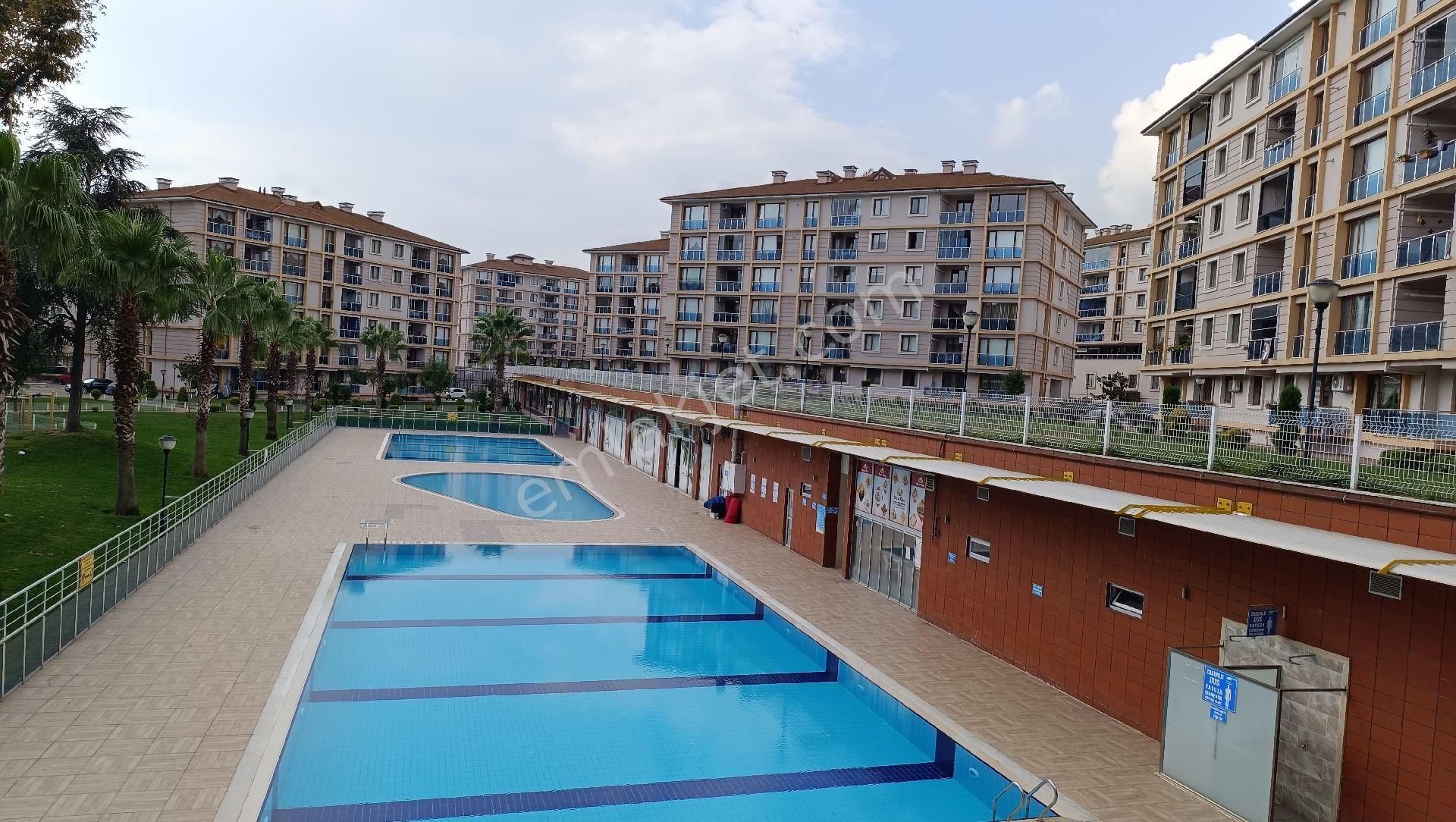 Körfez Mimar Sinanda Petkim Park Ta 90 M2 2+1 Lüks Site De Eşyalı Kiralık Daire