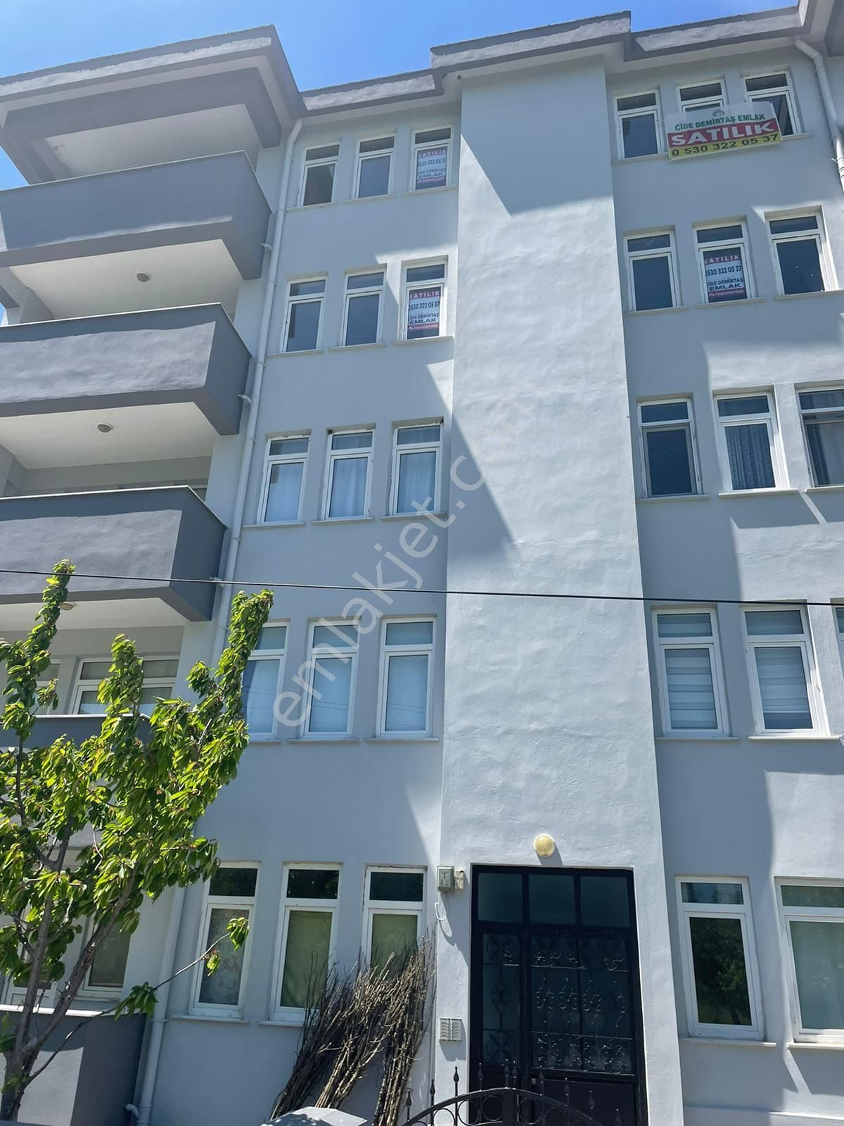 Cide Kumluca Satılık Daire  CİDE DEMİRTAŞ EMLAKTAN KUMLUCA'DA SATILIK 2+1 TEK TAPU İKİ DAİRE