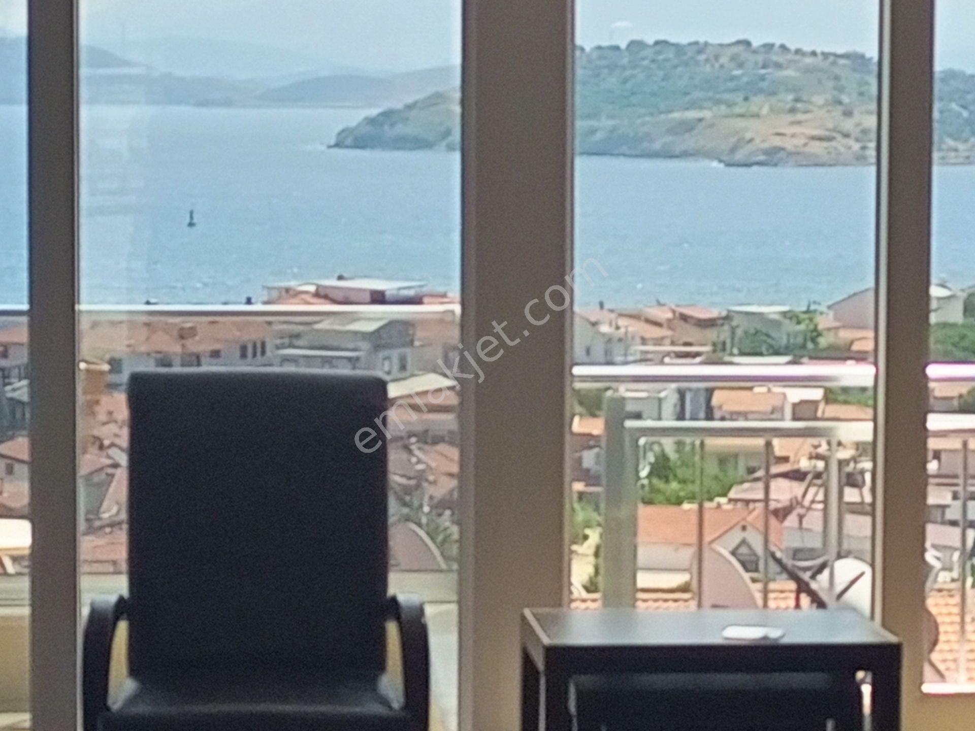 Foça Fevzi Çakmak Satılık Villa  ROSE EMLAK'TAN SATILIK TRİPLEX VİLLA