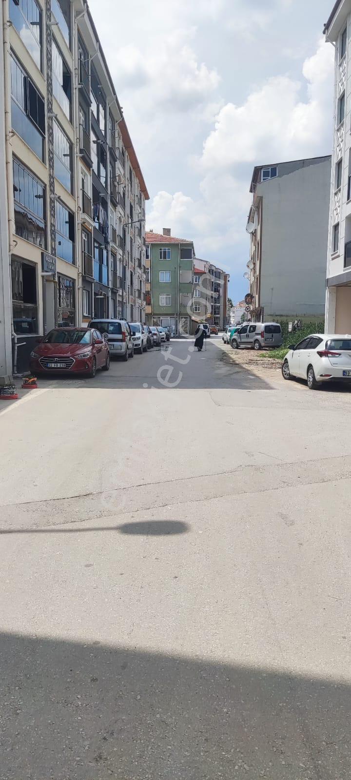 Özsoy Emlak Edirne'den Erasta Arkası 1+1 Eşyalı Kiralık Daire - Görsel 6