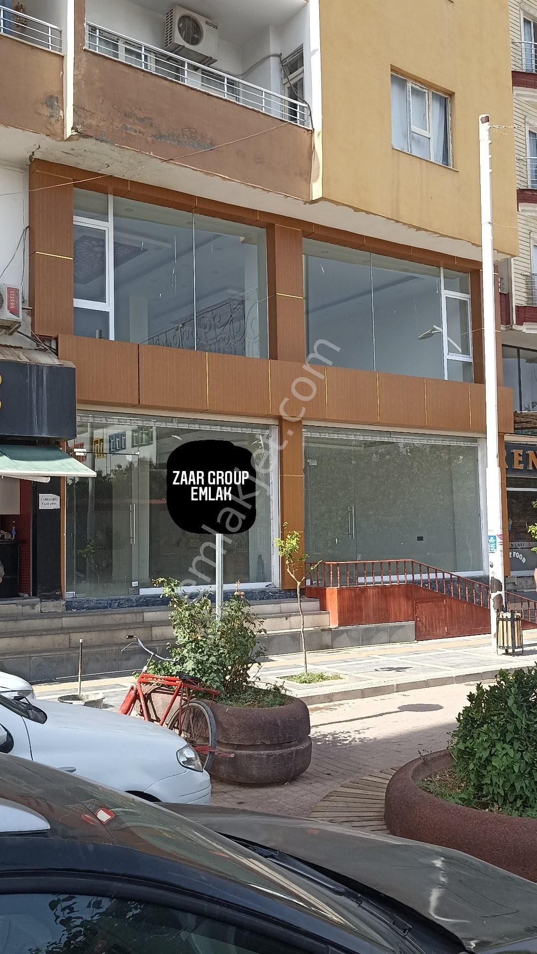 Kızıltepe Tepebaşı Satılık Dükkan & Mağaza işletmeye hazır halı desenli caddede satılık dükkan işyeri asma katlı
