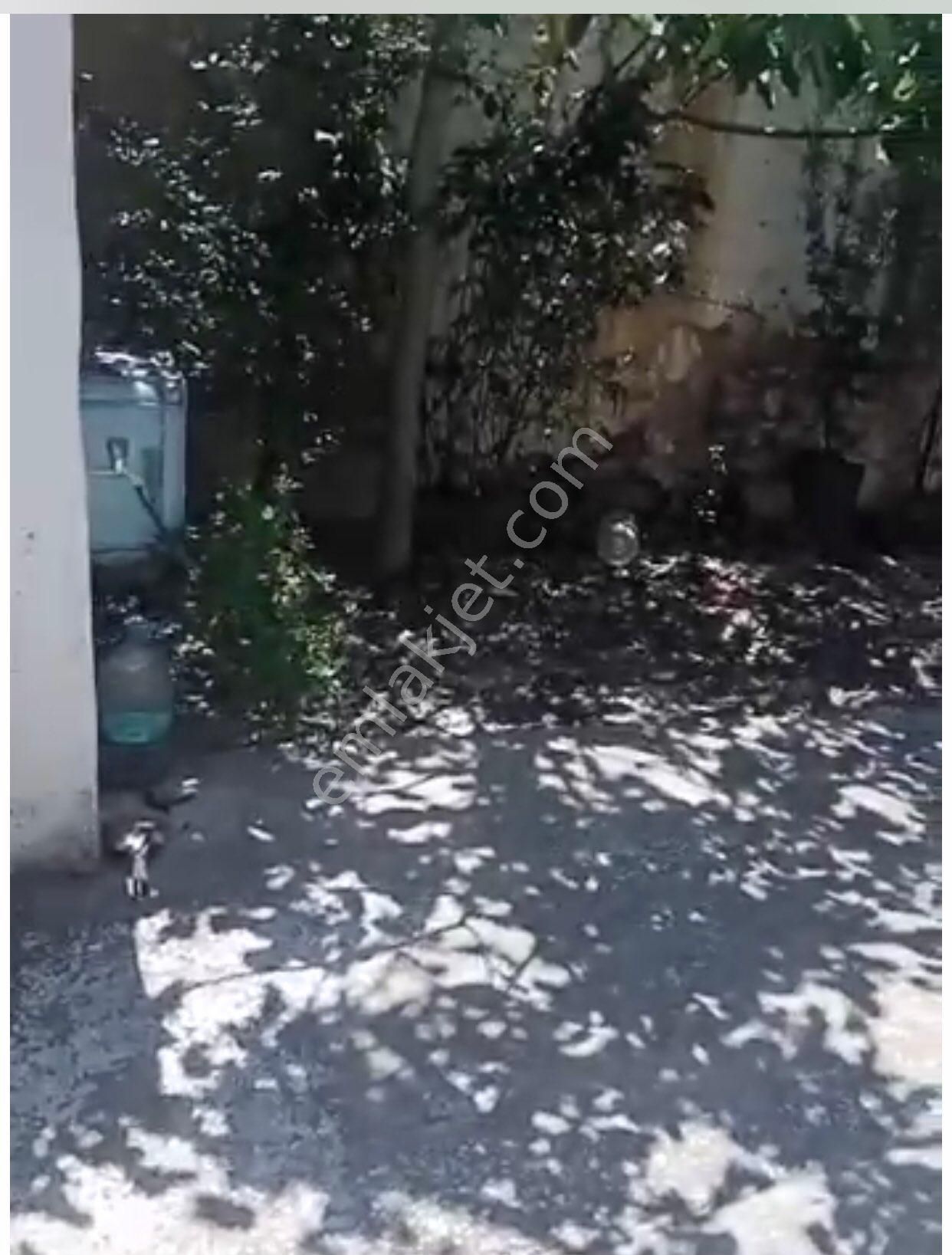 Bergama-aslanlı Cami Mevkii Satılık Müstakil Ev - Görsel 2