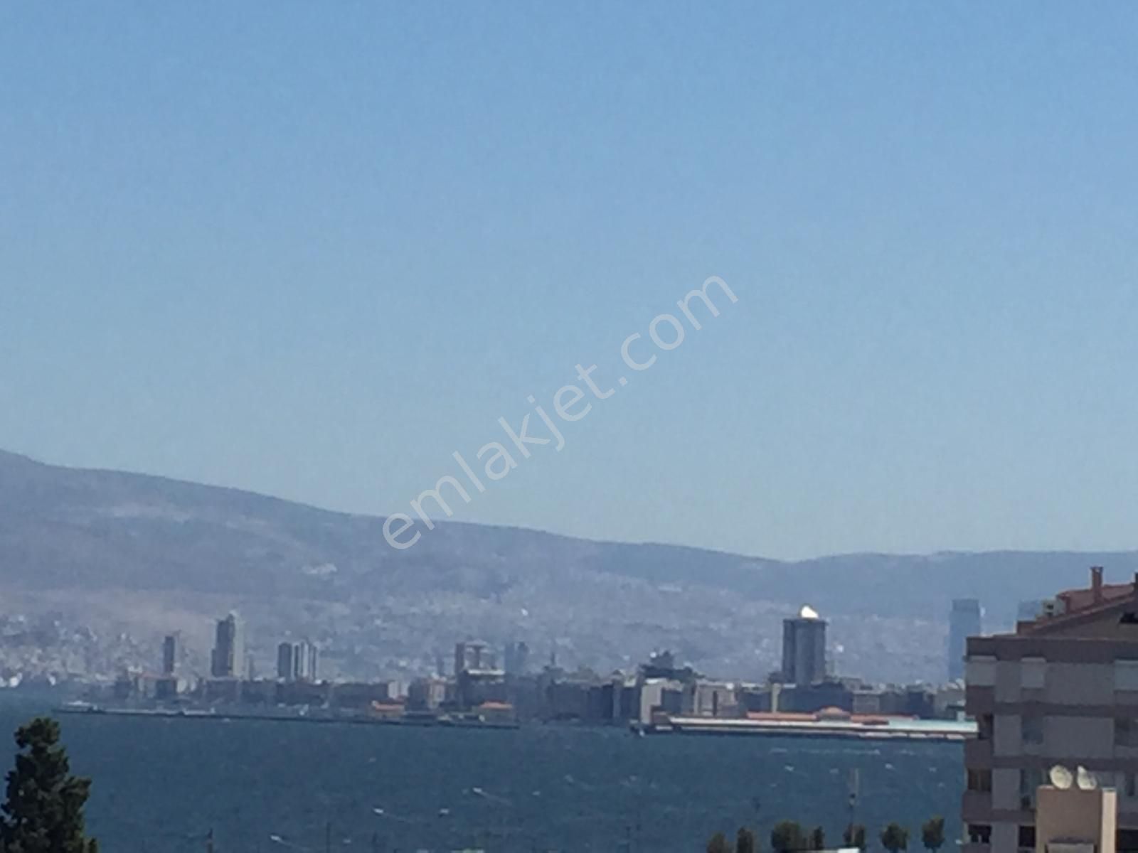 Mithatpaşada Caddeye Cepheli Asansörlü Deniz Manzaralı Köşe Daire - Görsel 10