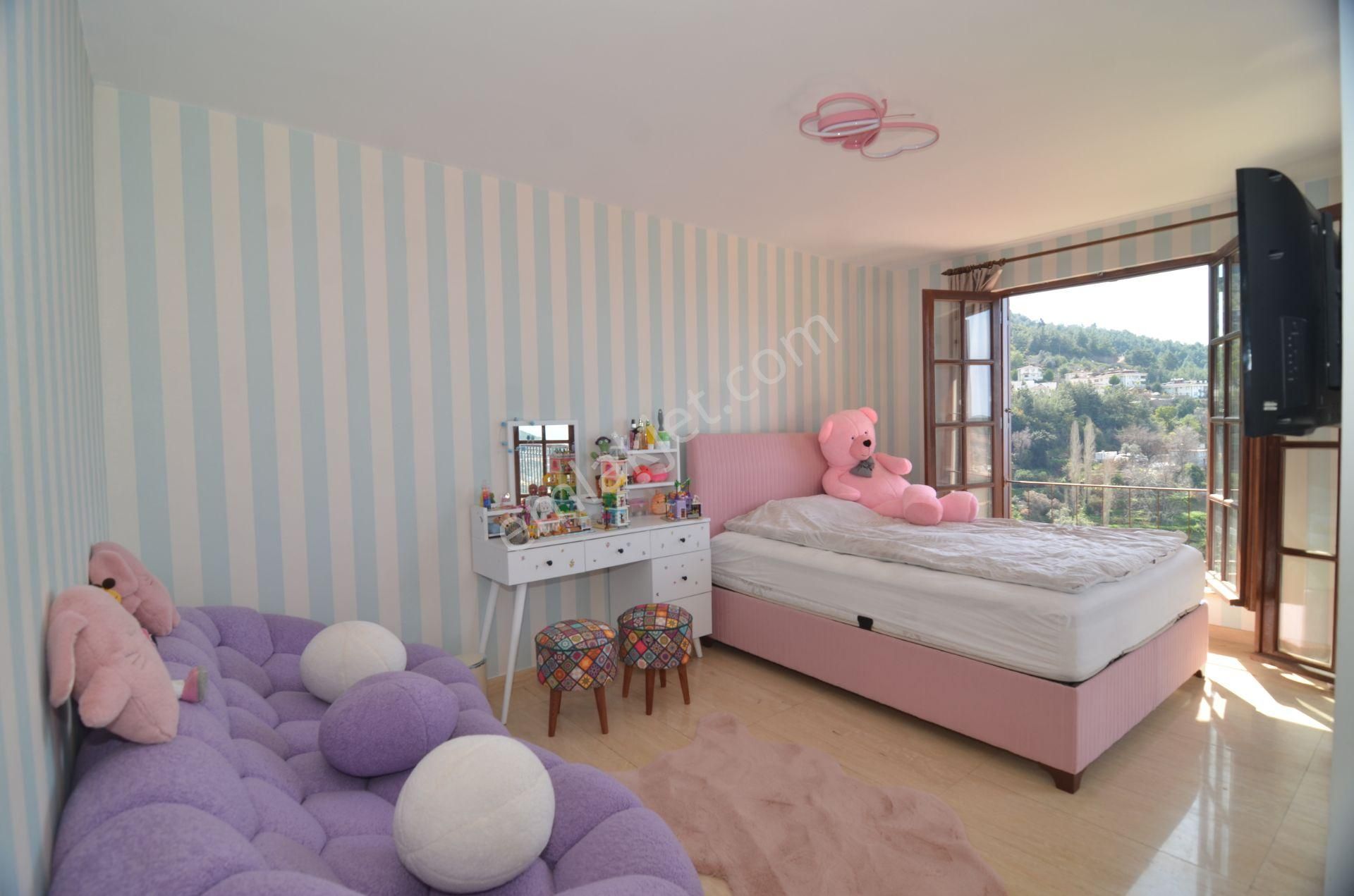 Alanya Tepe Mah Oasis Sky Club' Ta Satılık Özel Yüzme Havuzlu Villa - Görsel 12