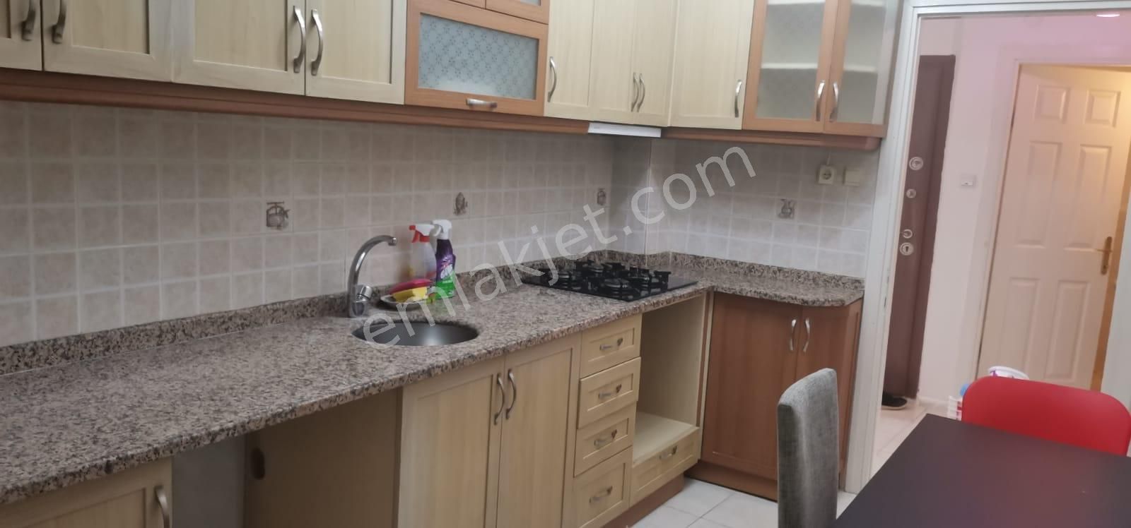 Alanya Merkez De Satılık 2+1 Bakımlı Daire Denize Yakın Daire - Görsel 16