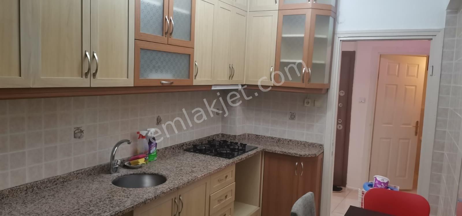 Alanya Merkez De Satılık 2+1 Bakımlı Daire Denize Yakın Daire - Görsel 15