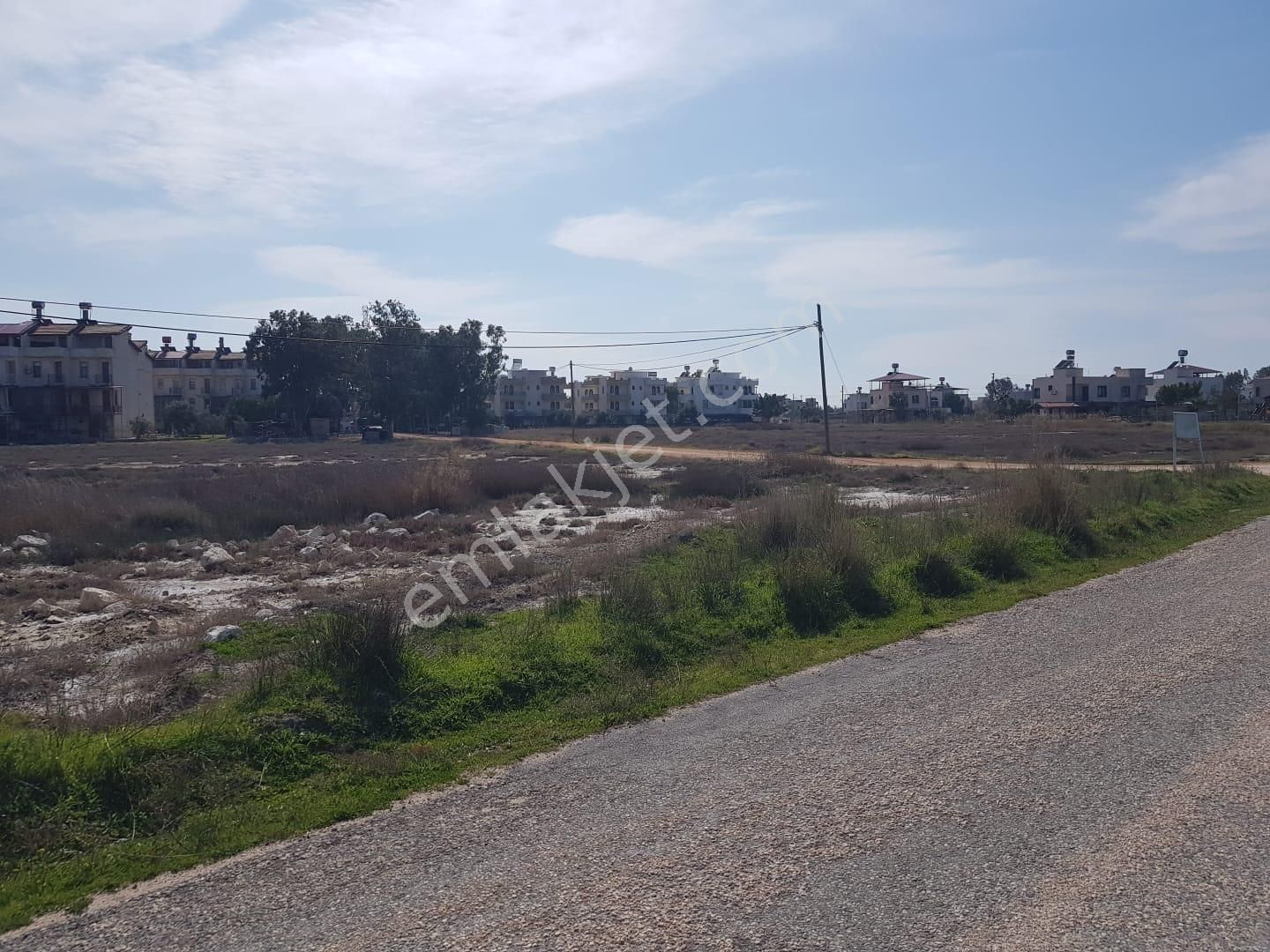 Silifke Arkum Satılık Konut İmarlı Silifke Altınkum da denize sıfır villa arsası 