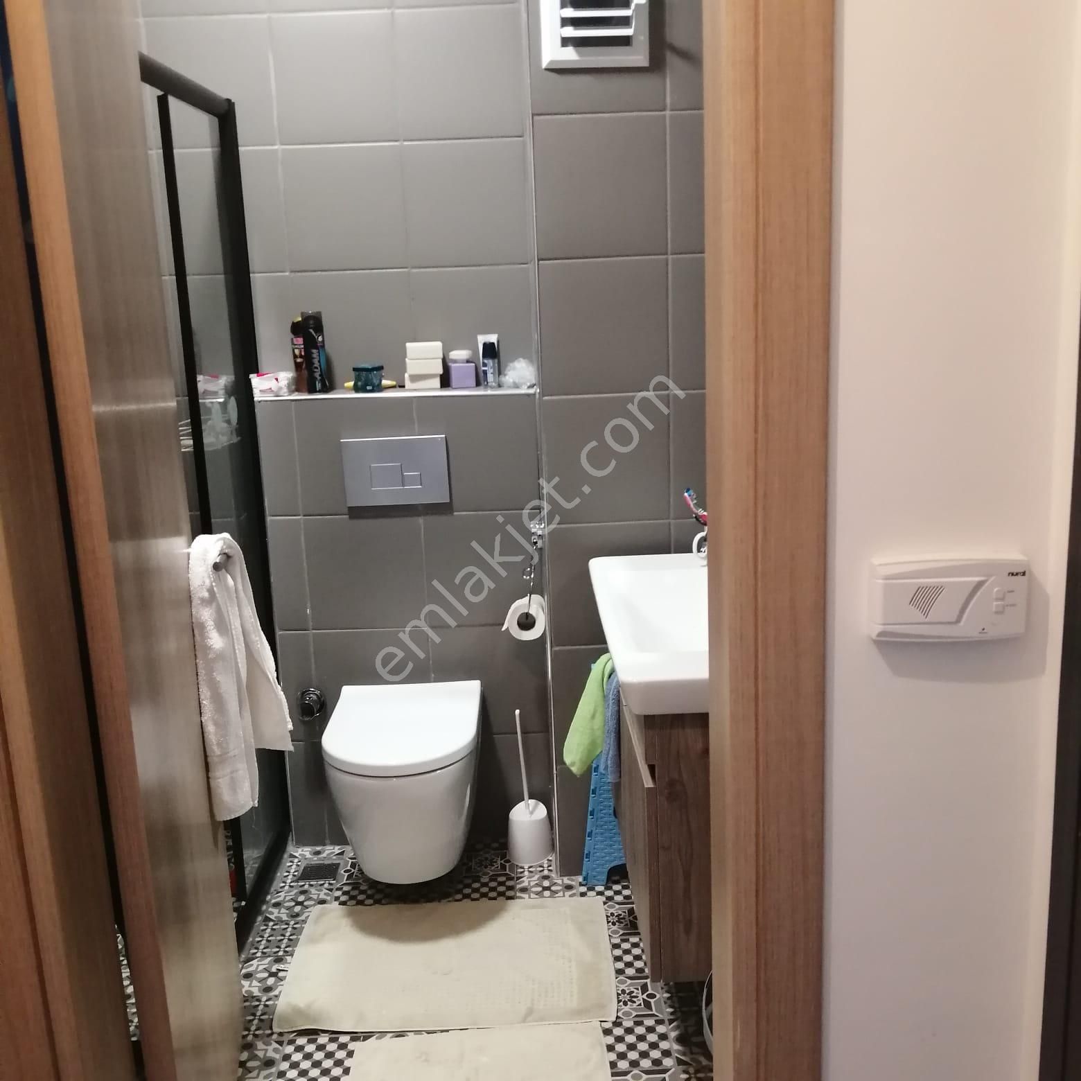 Bayan Öğretmene Güvenli Ve Nezih Sitede Sıfır Eşyalı Yeni Daire - Görsel 10