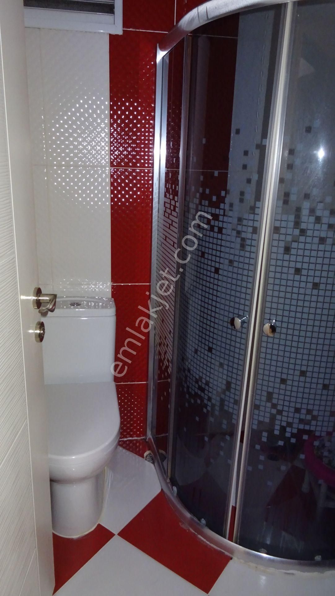 Abdinpaşa ,kısıklı Sk.ta, Ful Yapılı ,y.giriş ,balkonlu ,yalıtımlı - Görsel 10