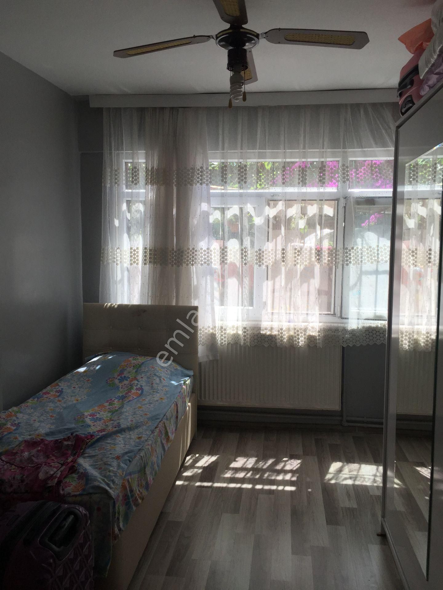 Sümbülefendi-hacı Piri Sk.-perşembe Pazarında -bahçeli 2 Ad. Daire - Görsel 22