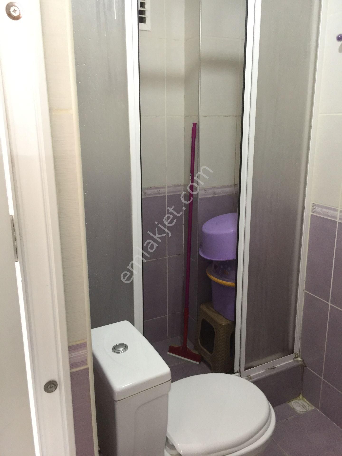 Sümbülefendi-hacı Piri Sk.-perşembe Pazarında -bahçeli 2 Ad. Daire - Görsel 21