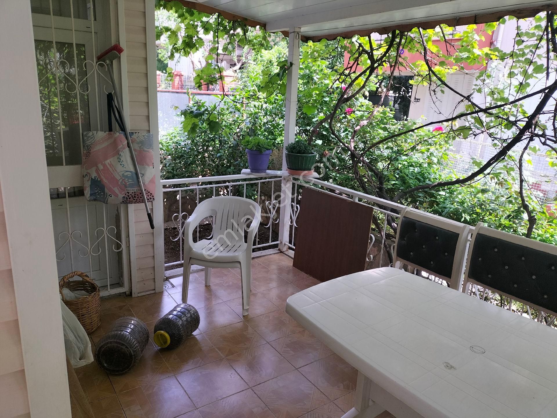 Aydın Kuşadası Türkmen Mahallesinde 5+1 Bahçeli Villa - Görsel 32