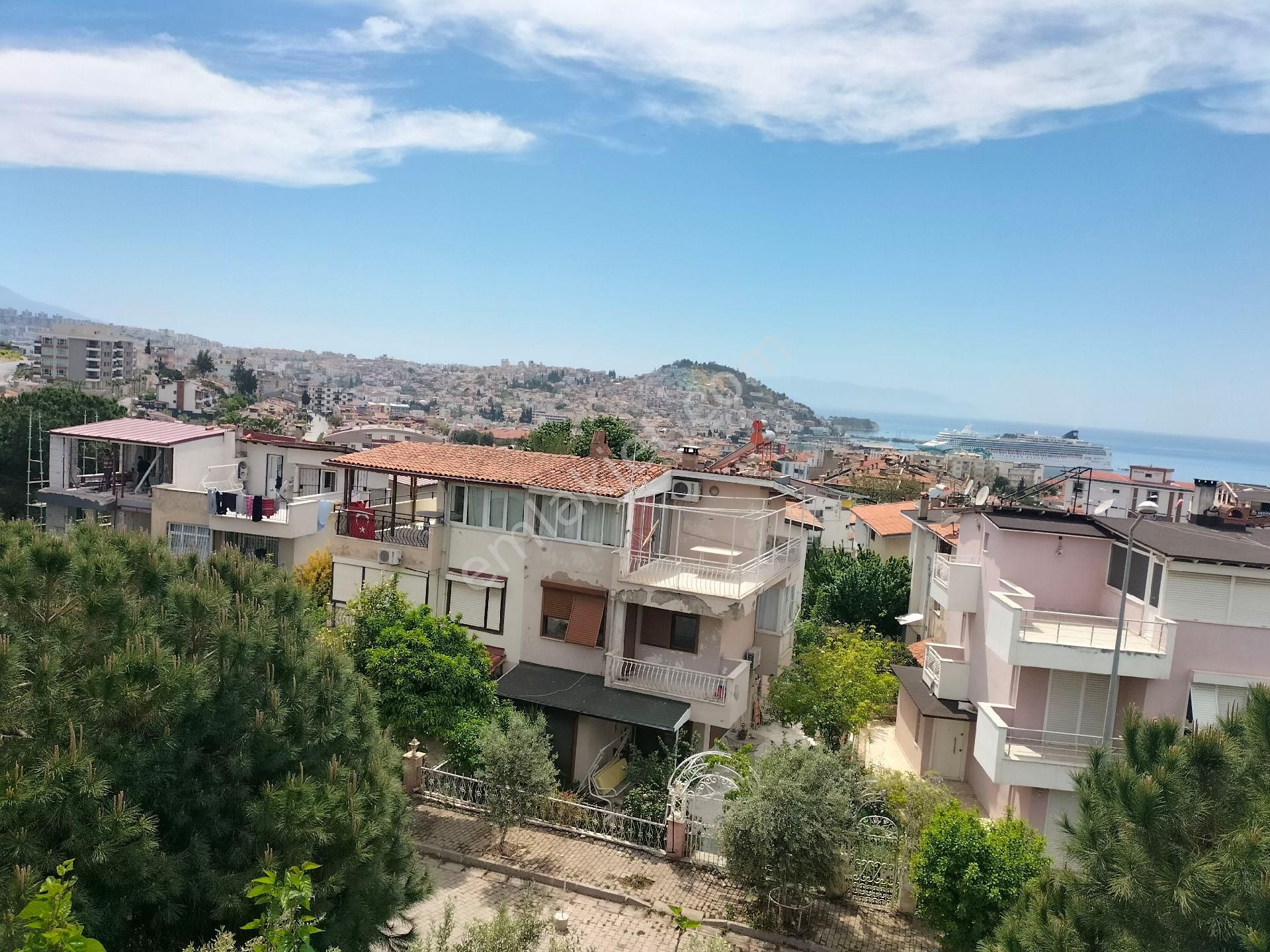 Aydın Kuşadası Türkmen Mahallesinde 5+1 Bahçeli Villa - Görsel 27