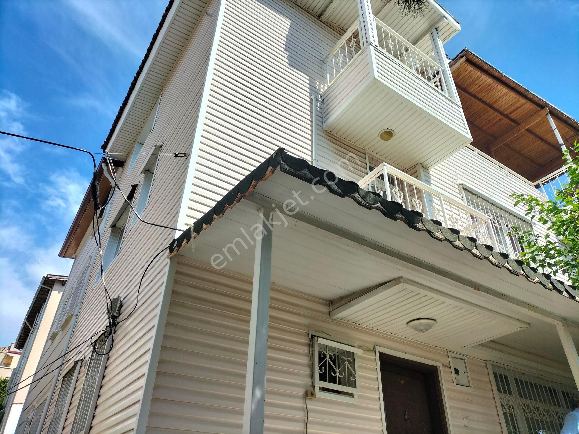 Aydın Kuşadası Türkmen Mahallesinde 5+1 Bahçeli Villa - Görsel 28