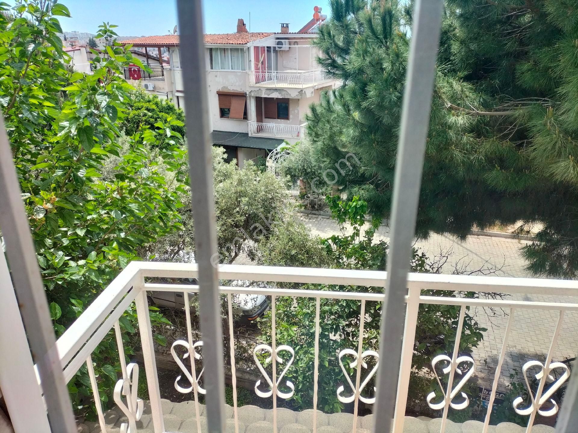 Aydın Kuşadası Türkmen Mahallesinde 5+1 Bahçeli Villa - Görsel 6