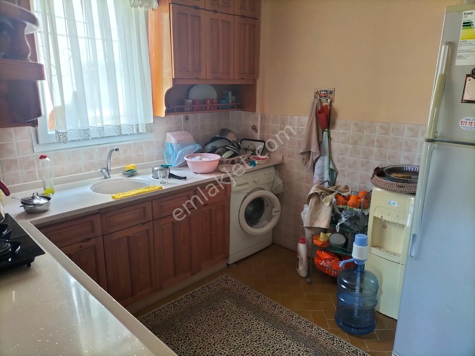 Aydın Kuşadası Türkmen Mahallesinde 5+1 Bahçeli Villa - Görsel 8