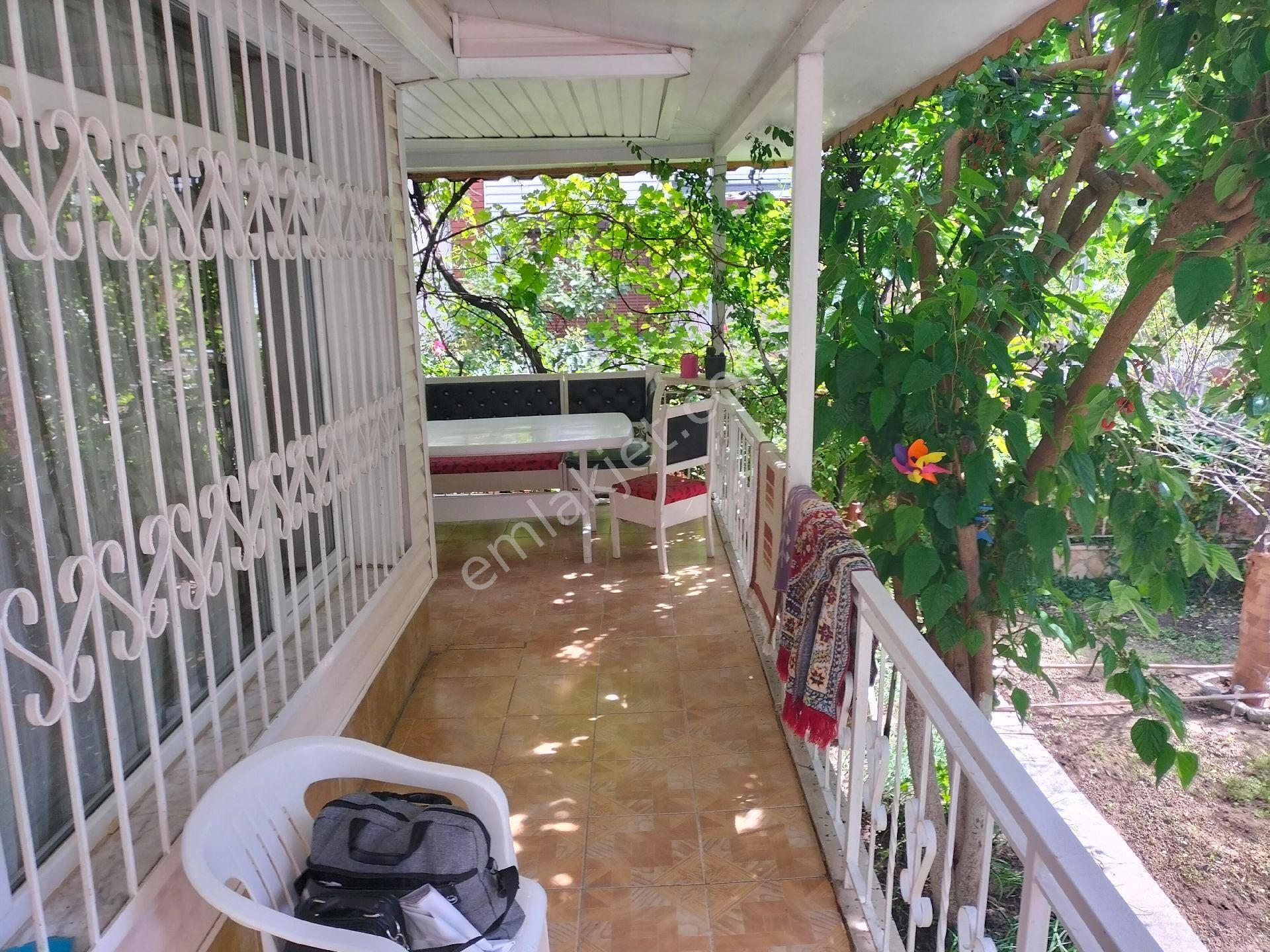 Aydın Kuşadası Türkmen Mahallesinde 5+1 Bahçeli Villa - Görsel 23