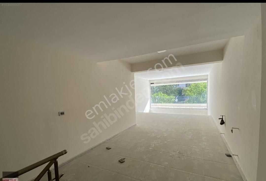 https://imaj.emlakjet.com/listing/11560313/0B1D2C91AA1C23B6FEB9E7B71BAB546511560313.jpg