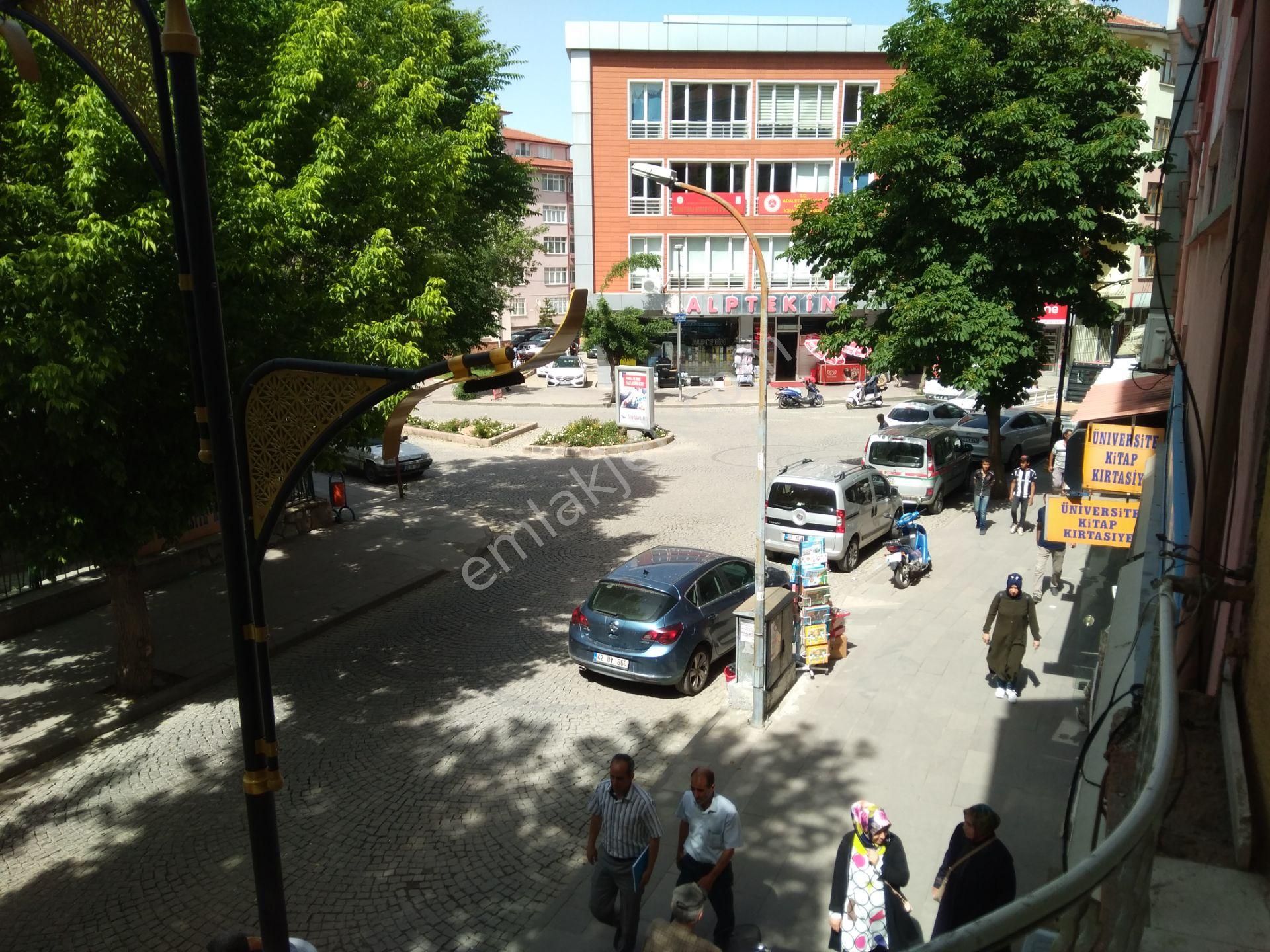 Akşehir Meydan Satılık Dükkan & Mağaza  AKŞEHİR DEMİRHAN EMLAKTAN SATILIK  İŞYER