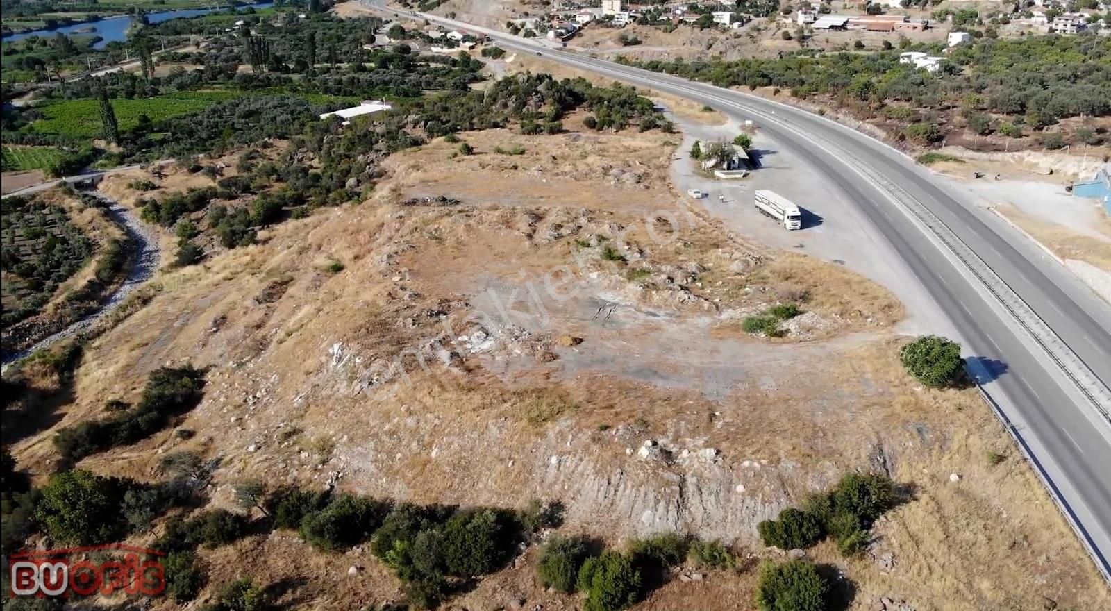 Ayvacık'ta Manisa Asfaltına Cepheli Satılık Depo İmarlı Arsa - Görsel 10