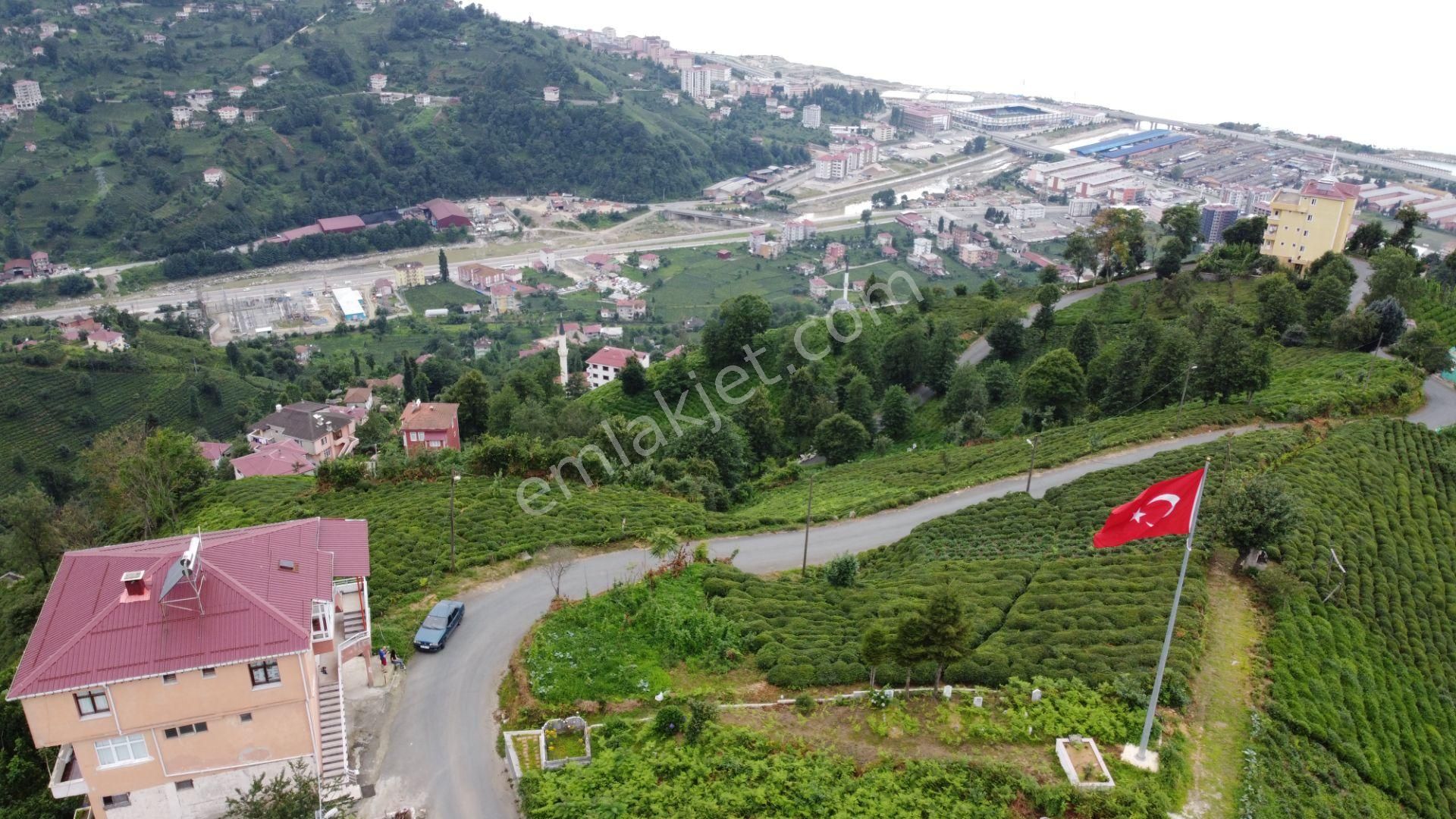 Rize Merkez Taşlıdere Satılık Villa İmarlı  İMARLI ARSA-DENİZ MANZARALI-2.943 m2 REMAX CITY'DENعربي