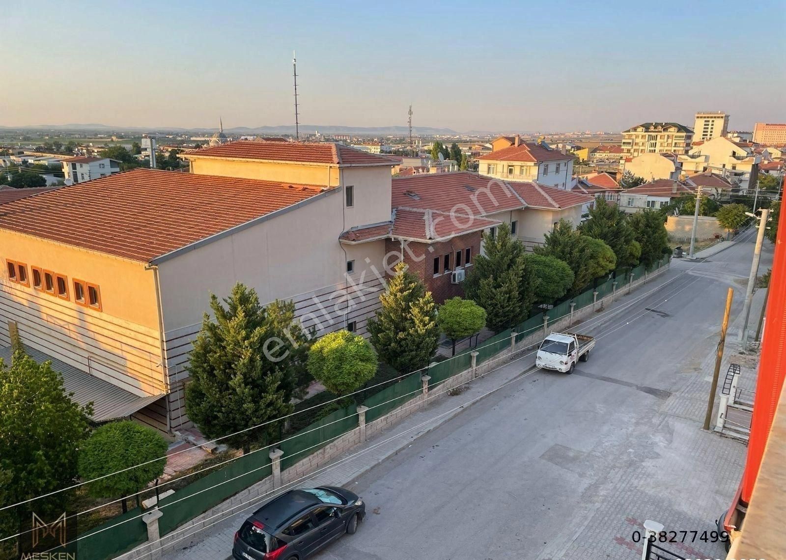 Emlakçıdan Karaman Karaman Merkez Osmangazi Mahallesi 2+2 Satılık Daire